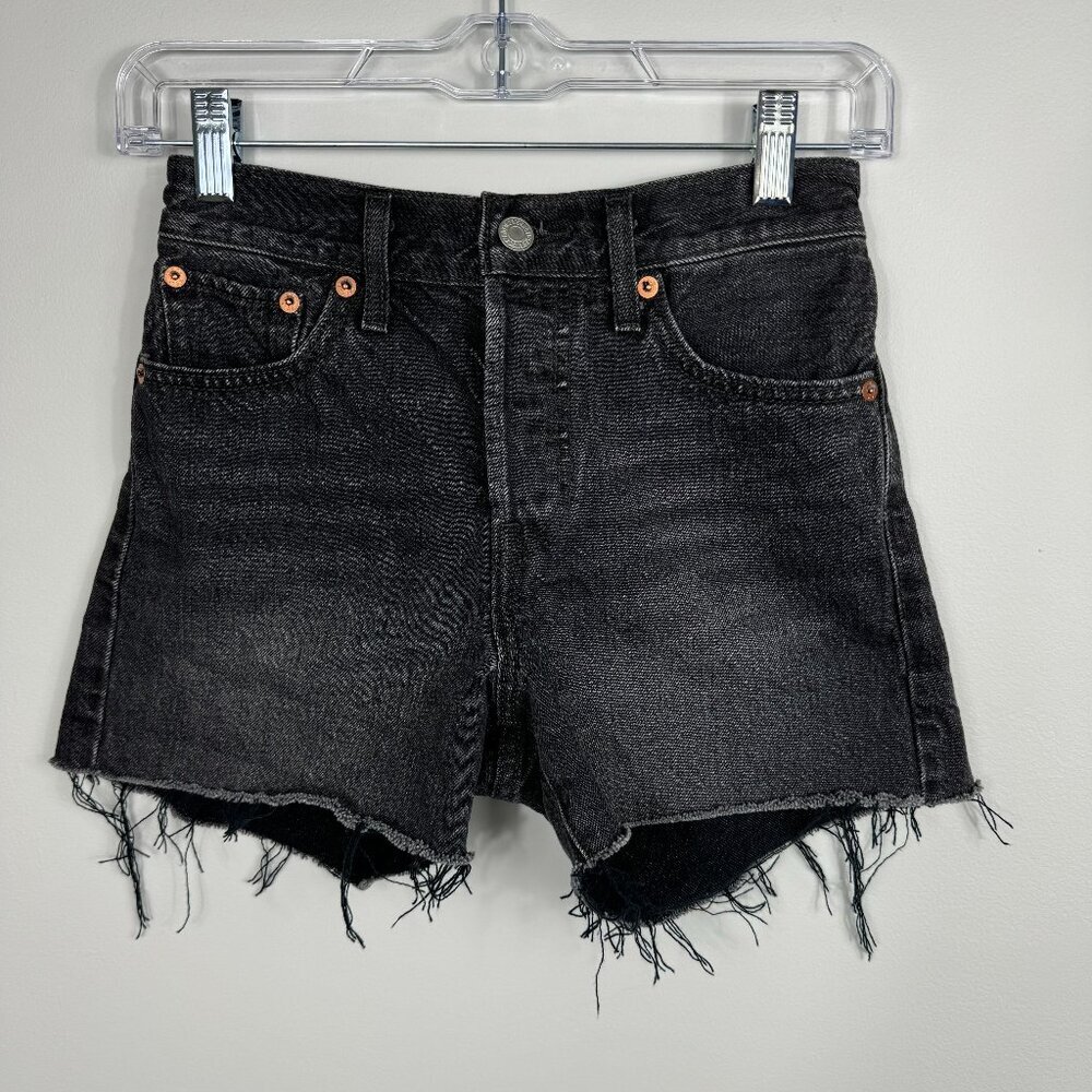 Levis Wedgie Short High Waist Distressed Black Button Fly Frayed Hem Size 24